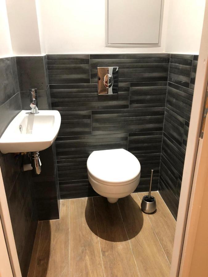 Auberge XVI 阿瓦隆 外观 照片